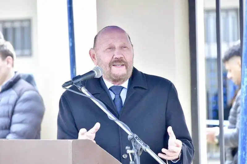Insfrán llamó a defender a la patria a 
través del voto en las próximas elecciones