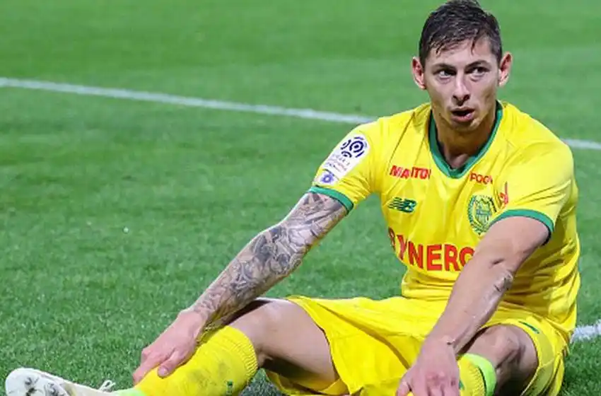 Nantes le reclama una deuda a Cardiff