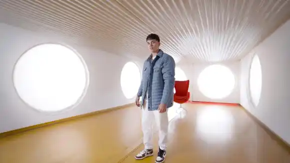 Kobi Cantillo lanza su nuevo tema