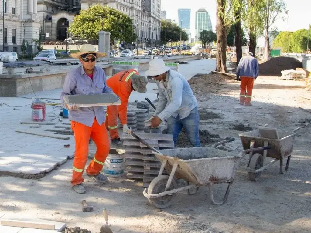 La construcción es uno de los sectores más afectados por la informalidad.