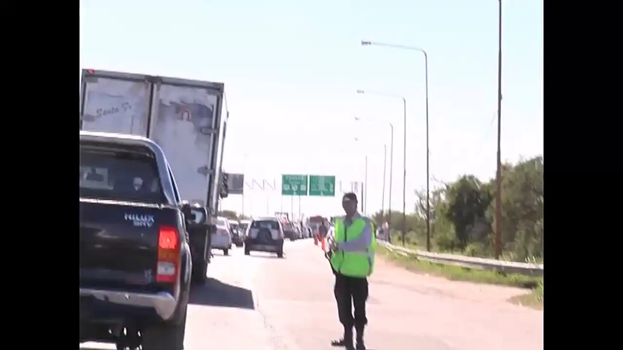 Demoras y largas colas en la Ruta 168