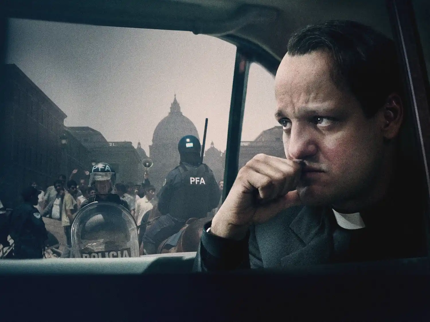 Rodrigo de la Serna interpretó a Francisco en la serie.