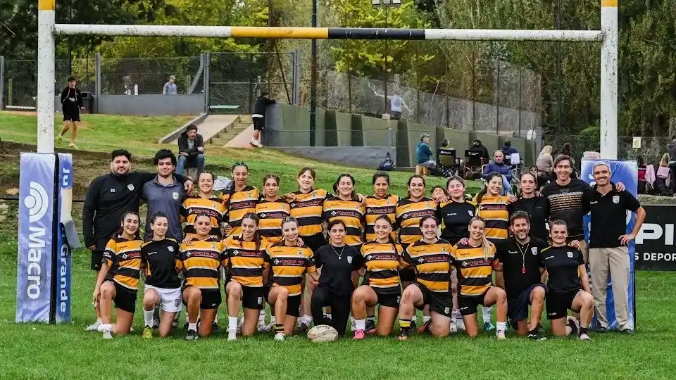 El rugby de Uncas vibró con una jornada histórica