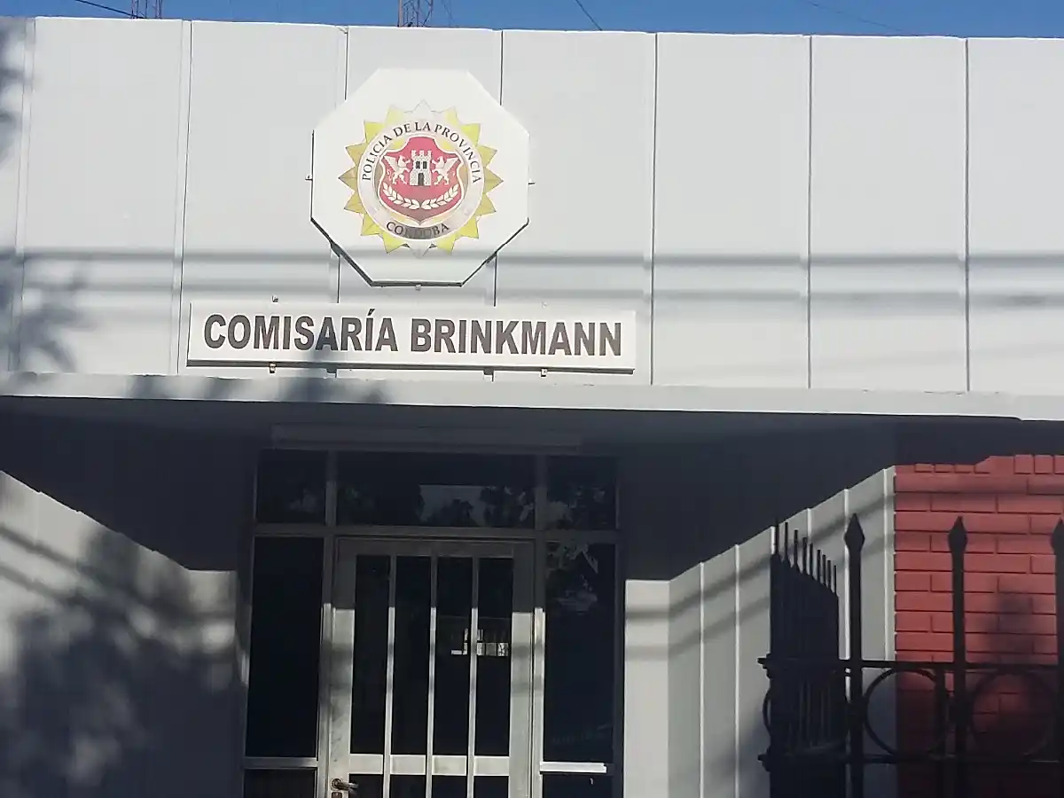 Dos detenidos en Brinkman por infringir las cuarentena: habían salido “a caminar”