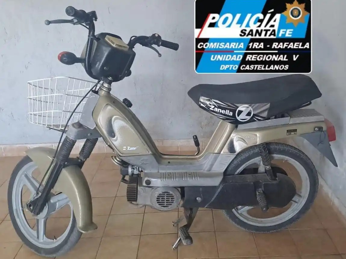 Recuperaron una motocicleta sustraída y aprehendieron a una mujer de 25 años en Rafaela