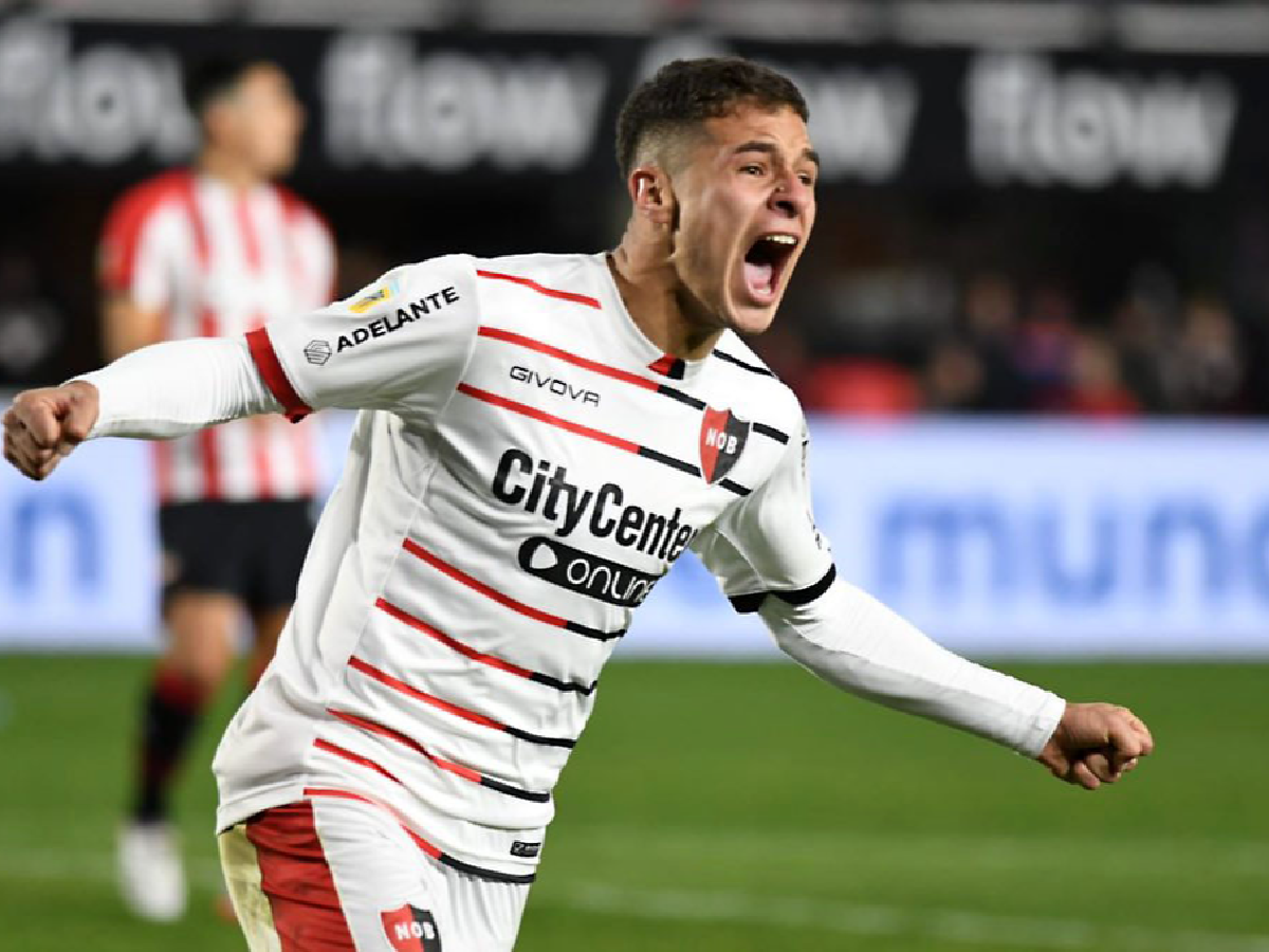 Newell’s sorprendió a Estudiantes y se afianza en la cima