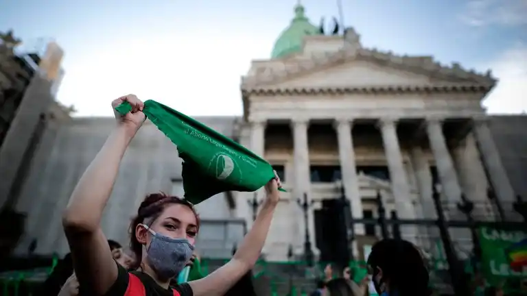 El Presidente promulgará la ley del aborto legal en el Museo del Bicentenario