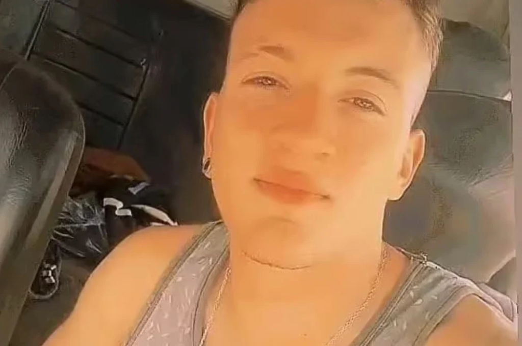 El joven continúa luchando por su vida en el hospital venadense