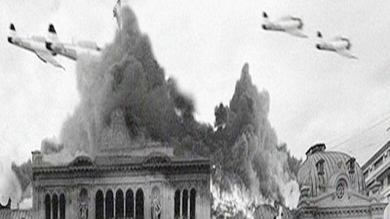 Durante el bombardeo a la Plaza de Mayo de 1955 murieron más de 300 personas aquel 16 de junio 