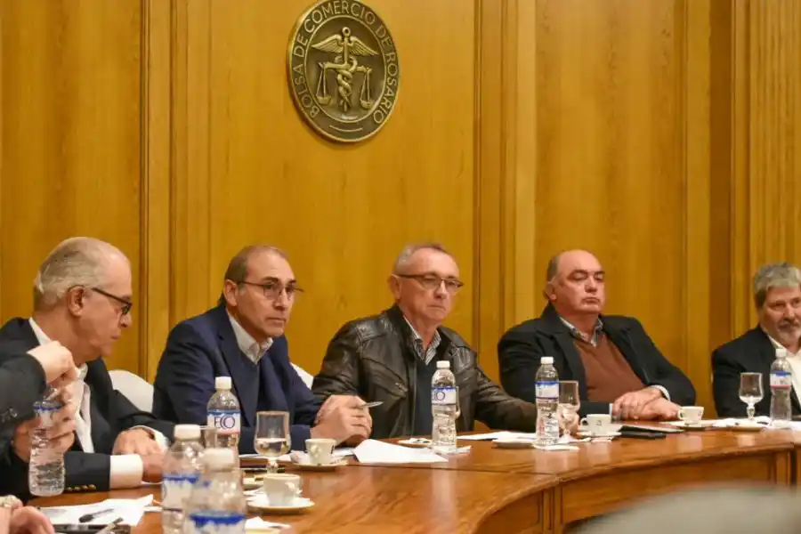 La provincia afianza el trabajo de la Mesa de Gas, Petróleo y Minería para fortalecer a empresas santafesinas del sector