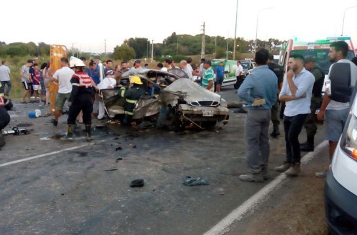 Accidente fatal dejó dos muertos y cuatro heridos