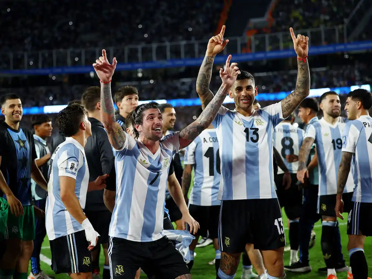 Argentina le dio una paliza a Brasil en el estadio Monumental. (Reuters)