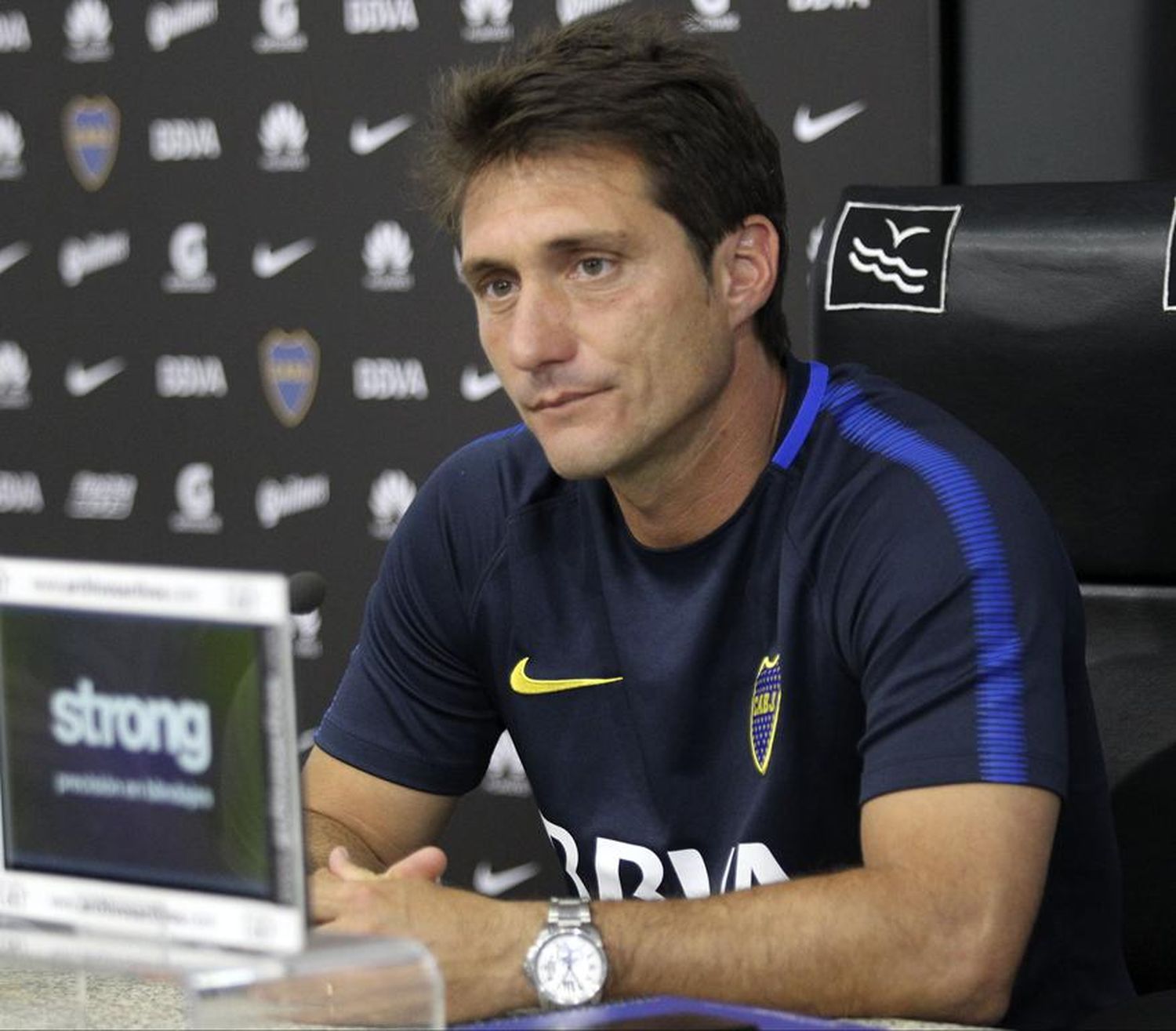 Boca contará con Pavón entre los once para mañana