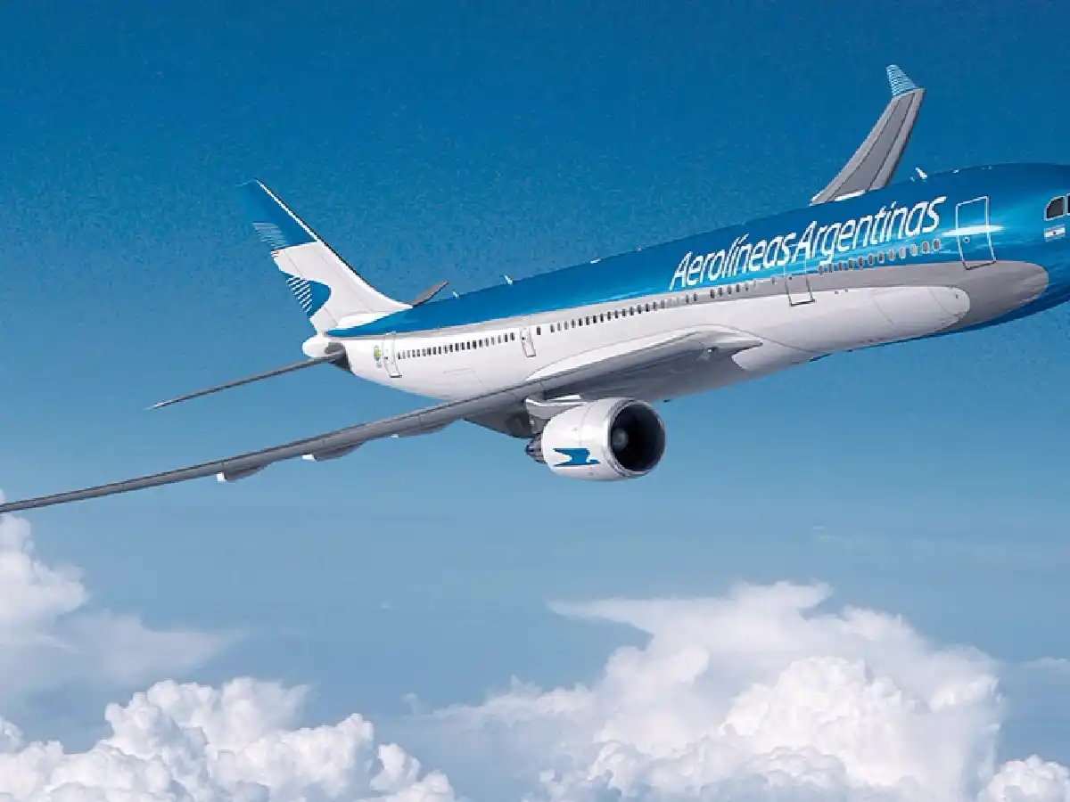 Aerolíneas Argentinas otorgó bono de $ 5 mil a sus empleados