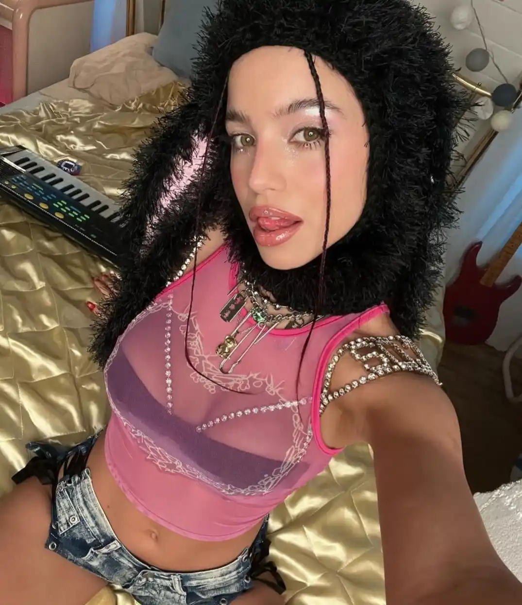 Emilia y Ludmilla son las primeras artistas en debutar un video musical en Instagram