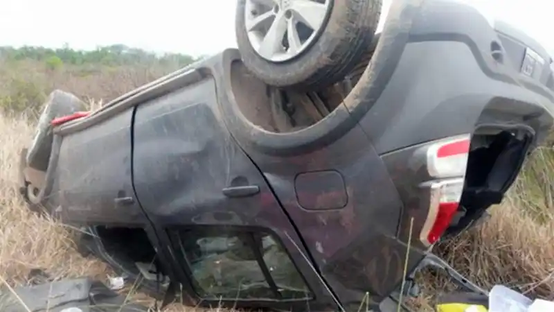 Tres entrerrianas protagonizaron un vuelco con un auto en Santa Fe