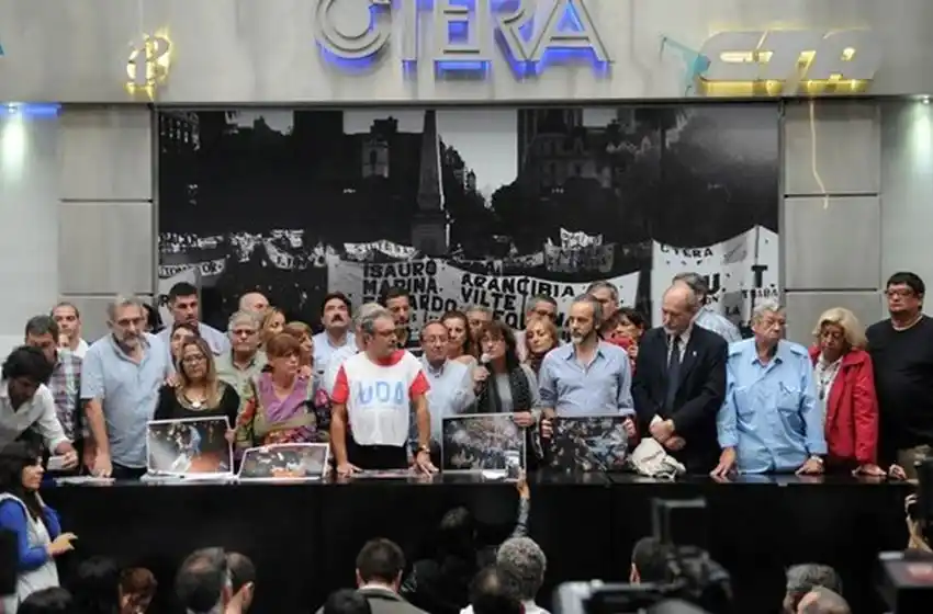 Protestas contra reformas laboral y previsional