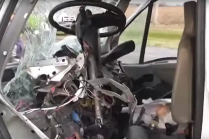 Ruta 12: El video que muestra cómo quedó la ambulancia por dentro 