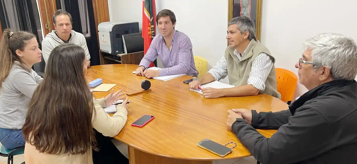 Estudiantes desarrollan proyecto sobre educación ambiental con acompañamiento del municipio