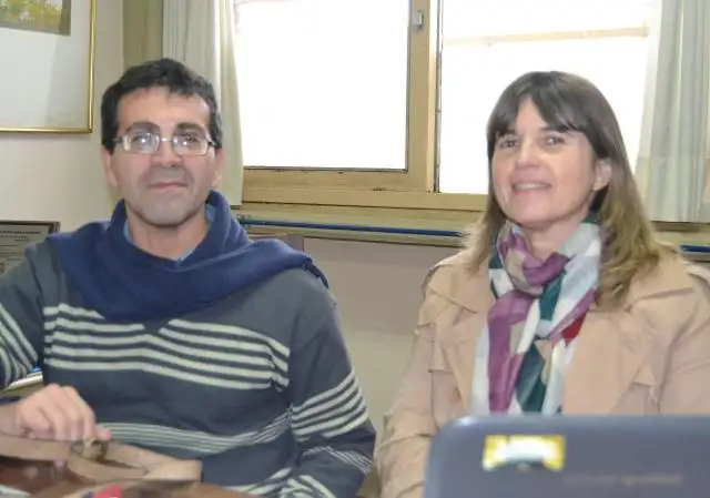 Escuela de Comercio: no se dictan clases por las filtraciones y goteras
