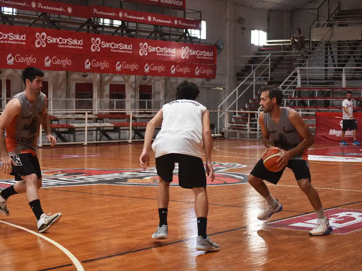 Los “Halcones Rojos” siguen transpirando