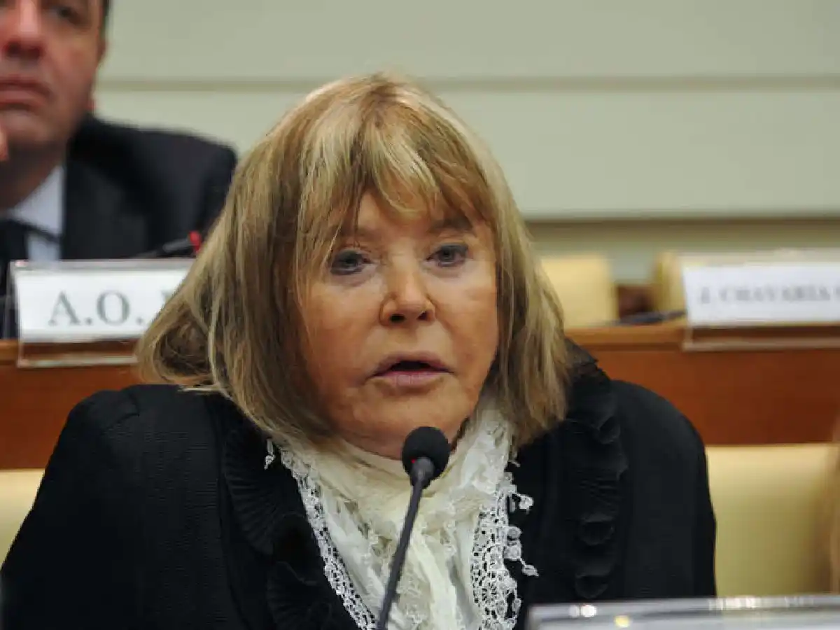 Servini de Cubría dijo que decidió "sola" la intervención del PJ 