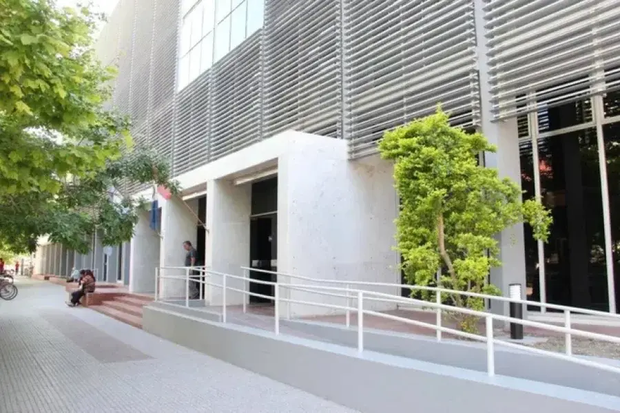 Confirmaron la condena a un hombre que abusó sexualmente de la hija de su pareja en Rafaela