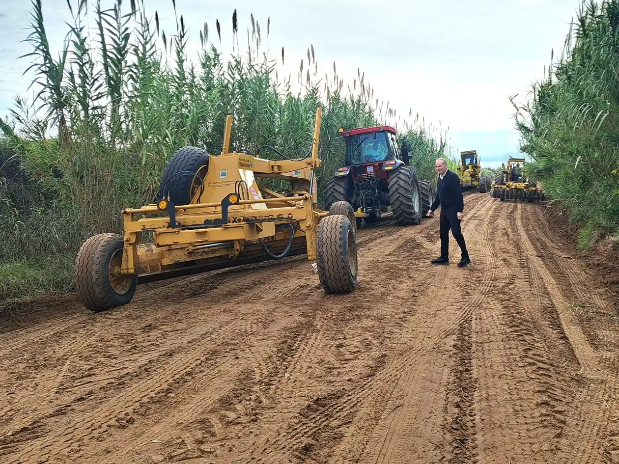 caminos rurales villa cañás - 2