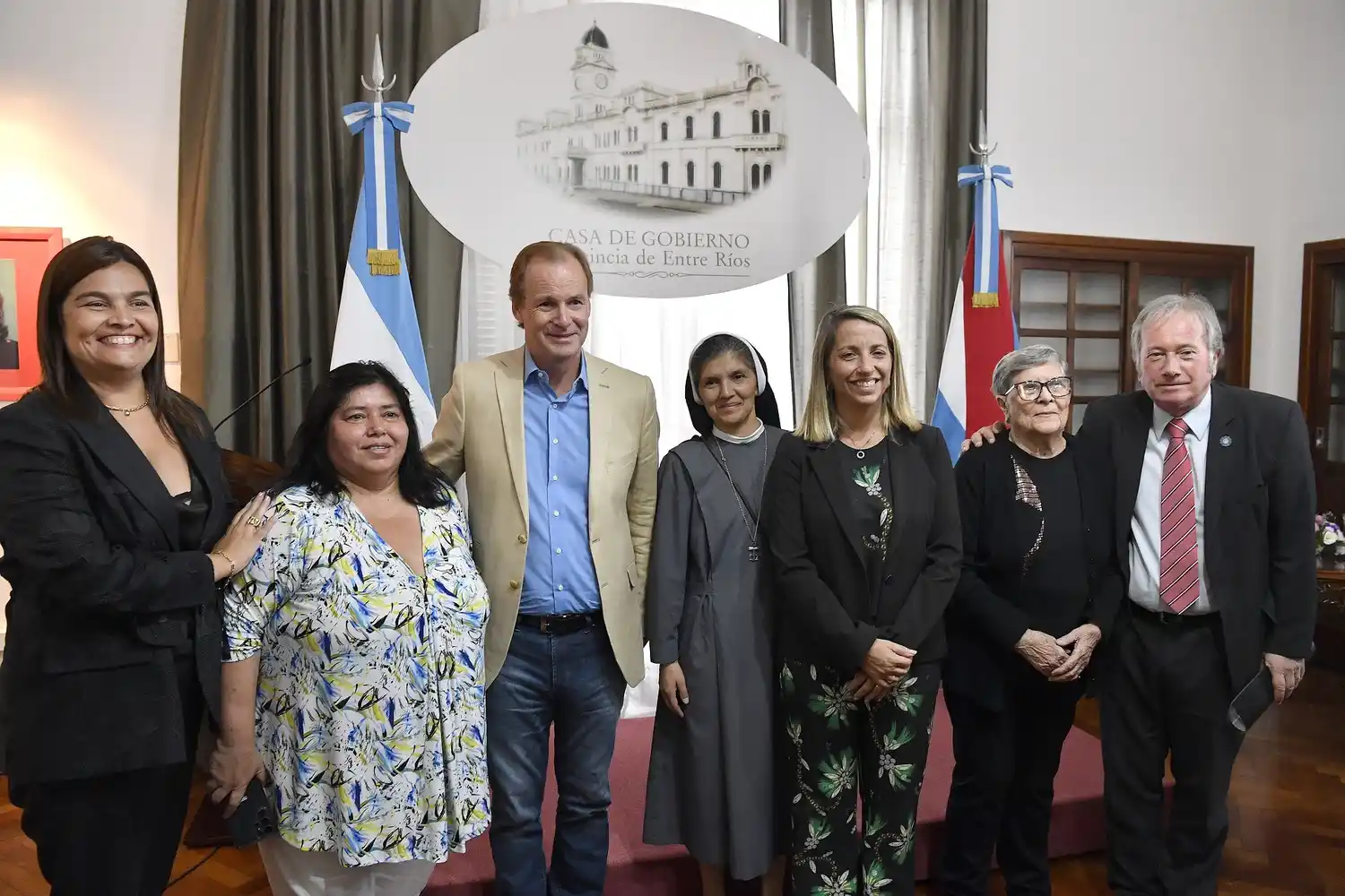 En el Mes de la Mujer, Gustavo Bordet llamó a trabajar para “vivir en sociedades más justas”