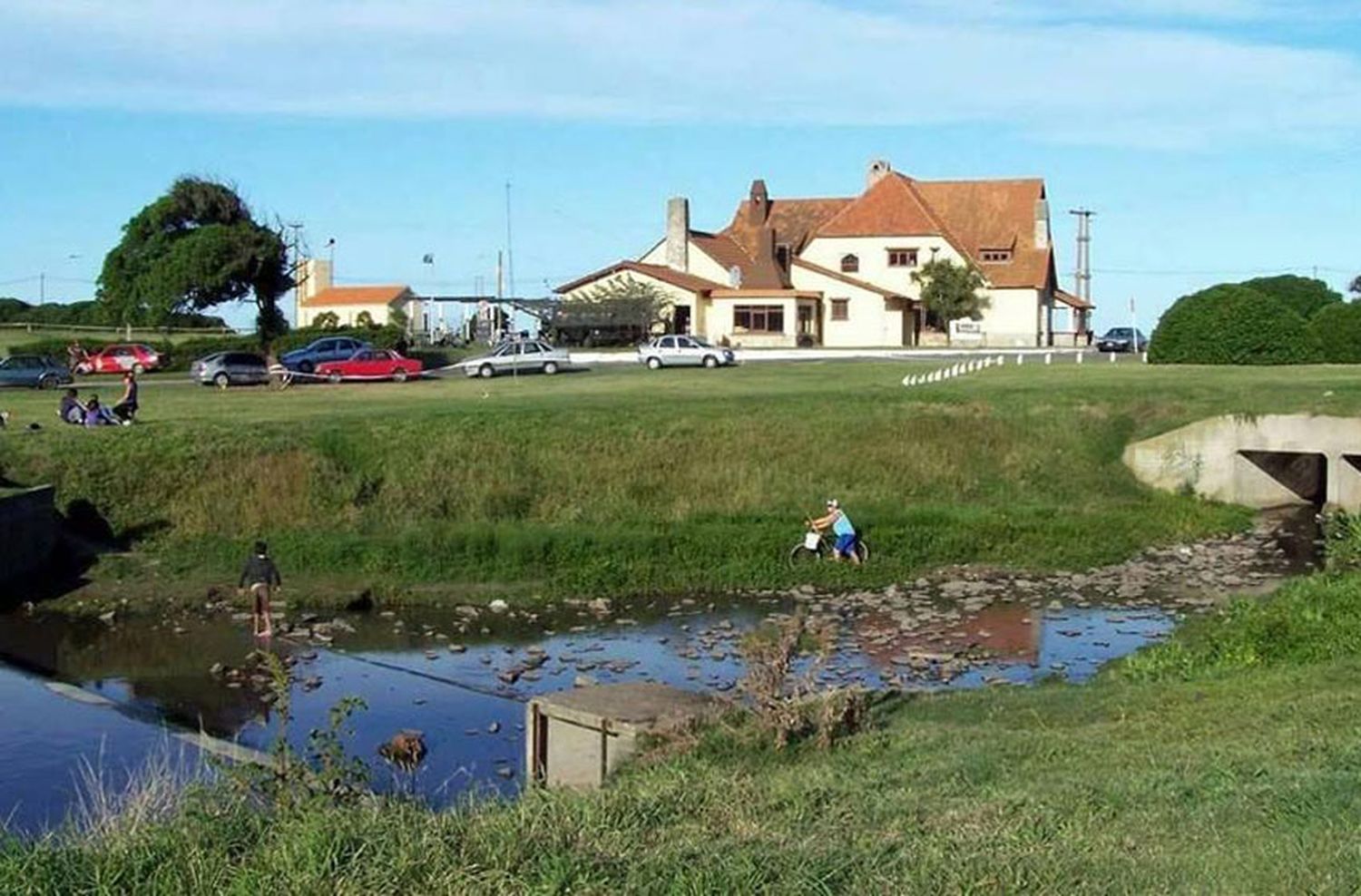 Parque Camet, el verde paisaje de la desidia