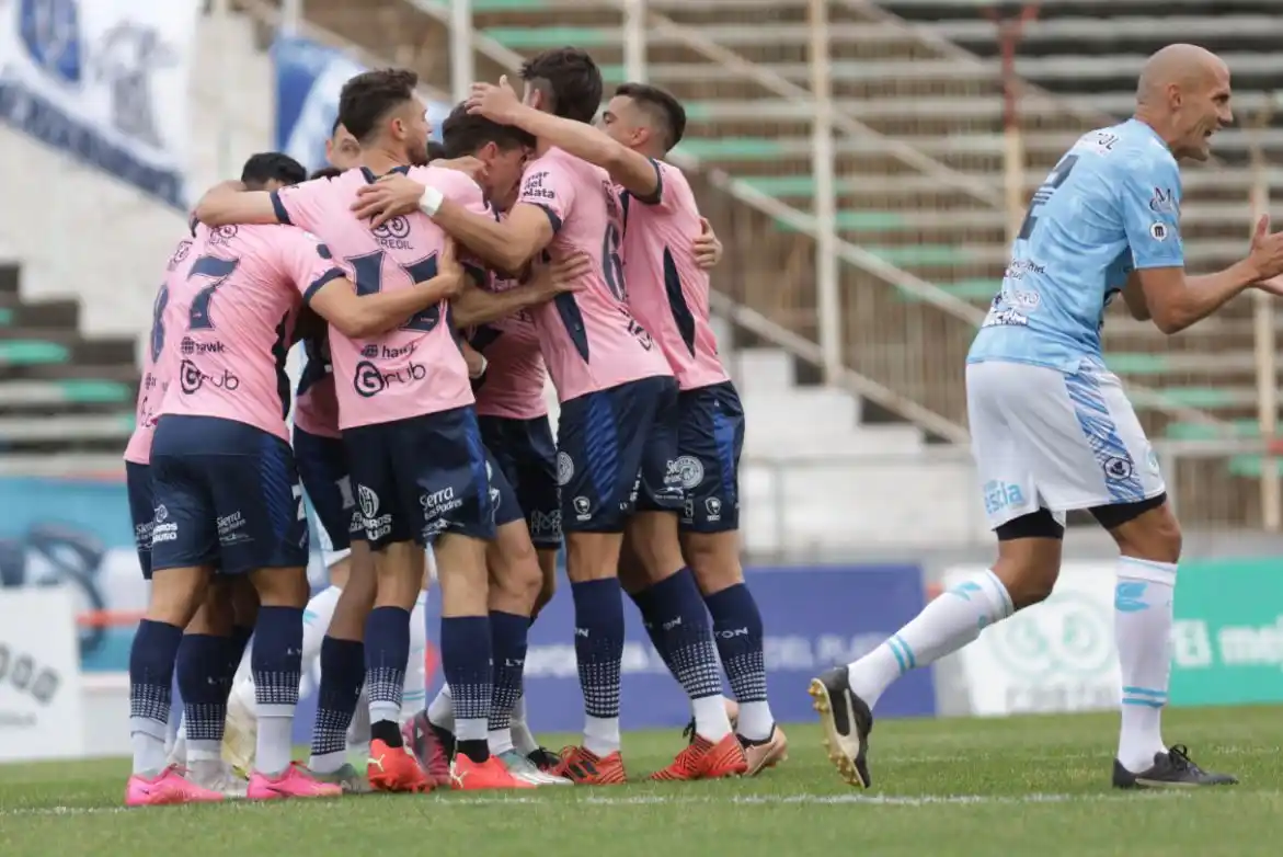 Alvarado tuvo una muy buena tarde para cerrar el año