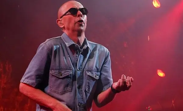 El Indio Solari explicó qué significa «Ñam fri frufi fali fru»