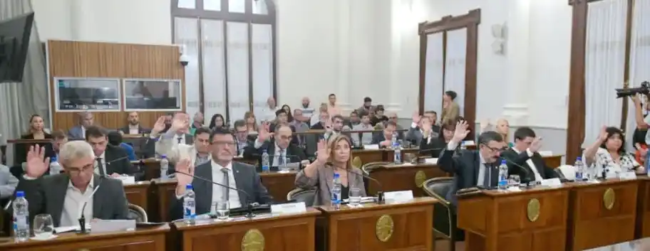 El Senado convoca a sesión ordinaria y habrá reuniones de comisión