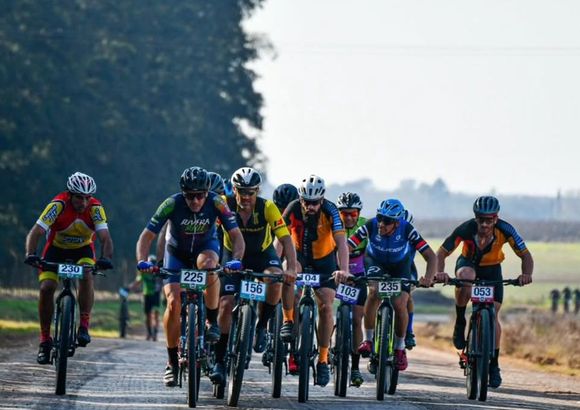Con ciclistas de toda la zona, vuelve la carrera Sol y Tierra