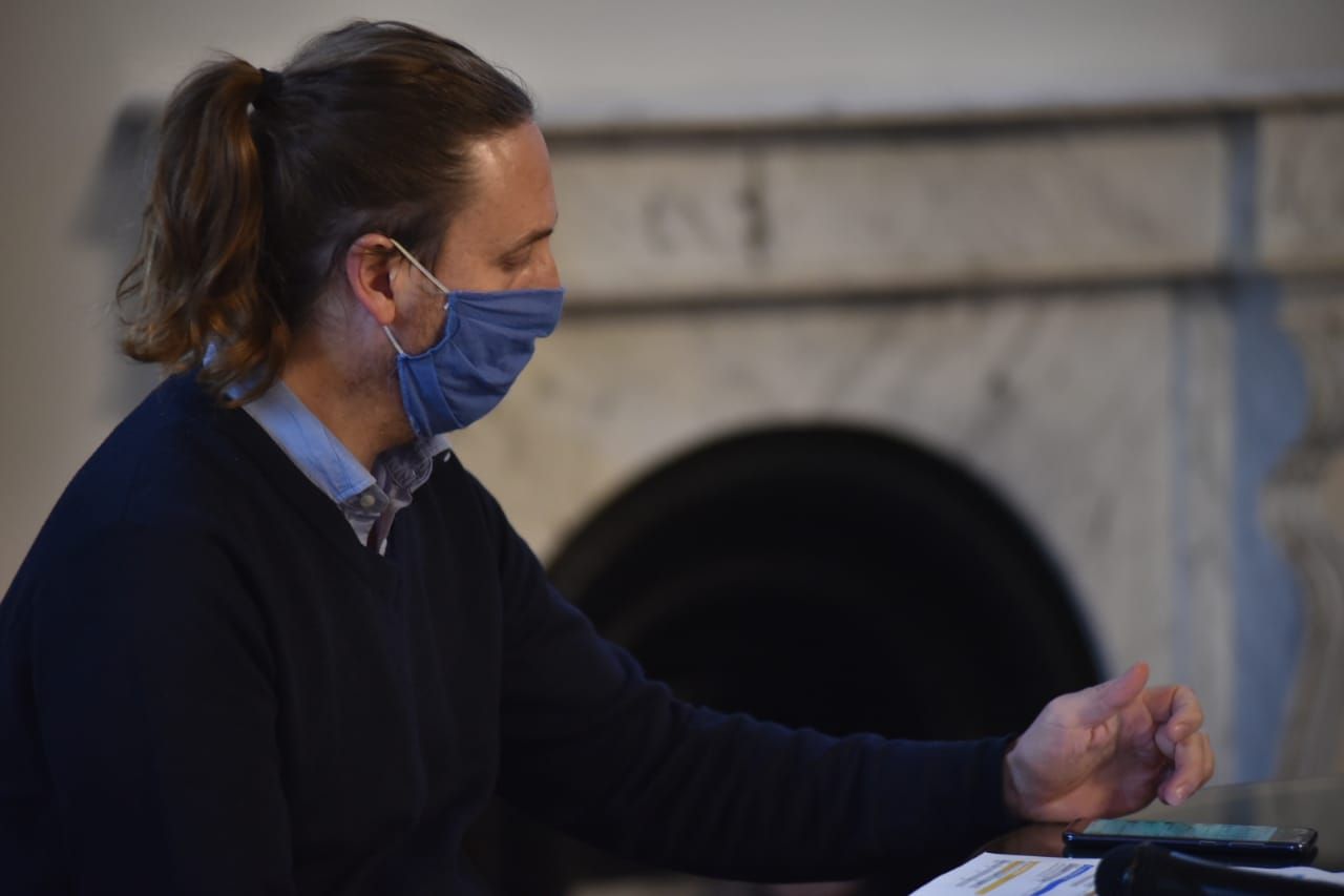 "Estamos por encima del 70 por ciento de disponibilidad de las camas críticas", indicó Piaggio