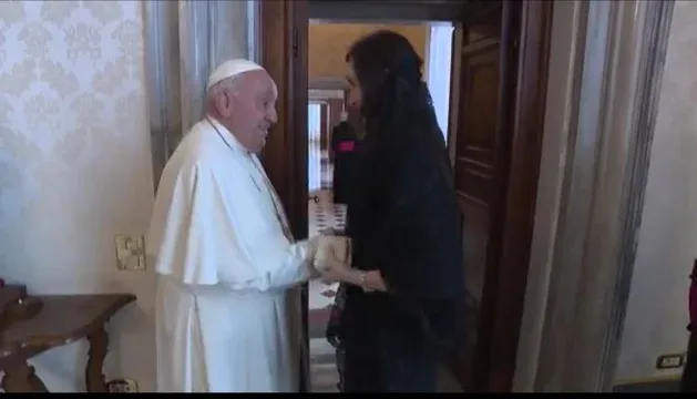 “A no aflojar y no perder el sentido común”, el mensaje del papa Francisco a Villarruel