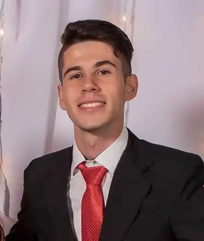 Santiago Castro, de Urdinarrain, será un Joven Embajador en Estados Unidos