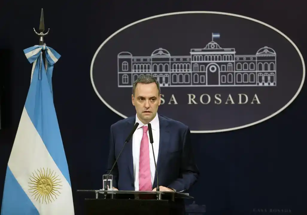 “Deberán elegir entre acompañar lo que ha votado la gente o seguir obstruyendo este cambio”: el mensaje del Gobierno al Congreso
