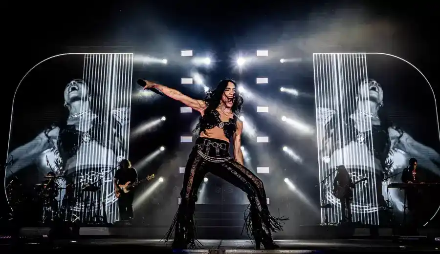 Lali Espósito emocionó a una abuela durante su show en Mendoza