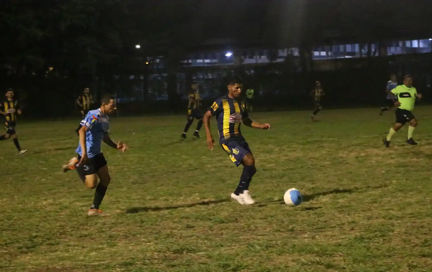 Ganaron Juventud Urdinarrain, Central Larroque y Deportivo