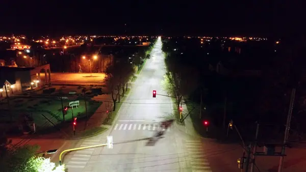 Se comenzaron a instalar luminarias LED en San Cayetano