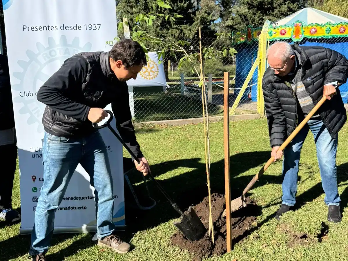 Se plantaron las especies ibirá pitá y lapacho rosado. Foto: Gentileza