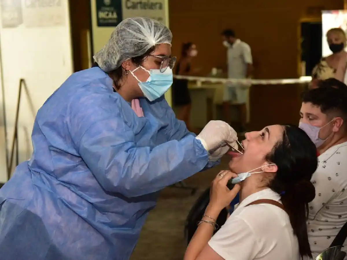 Argentina volvió a superar su récord de contagios con 134.439 en un día