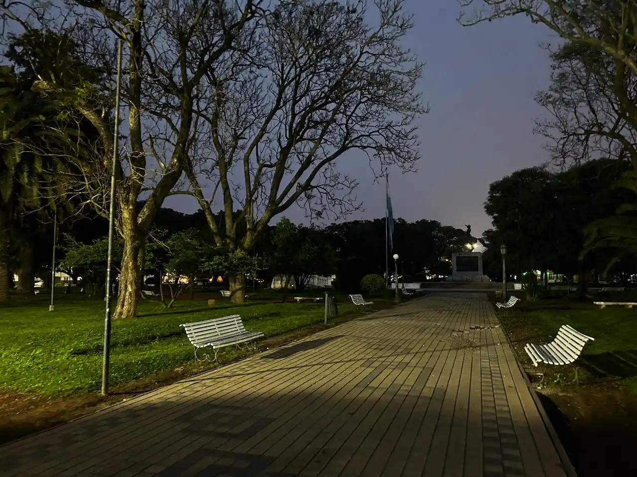 clima amanecer plaza 25 de mayo centro rafaela