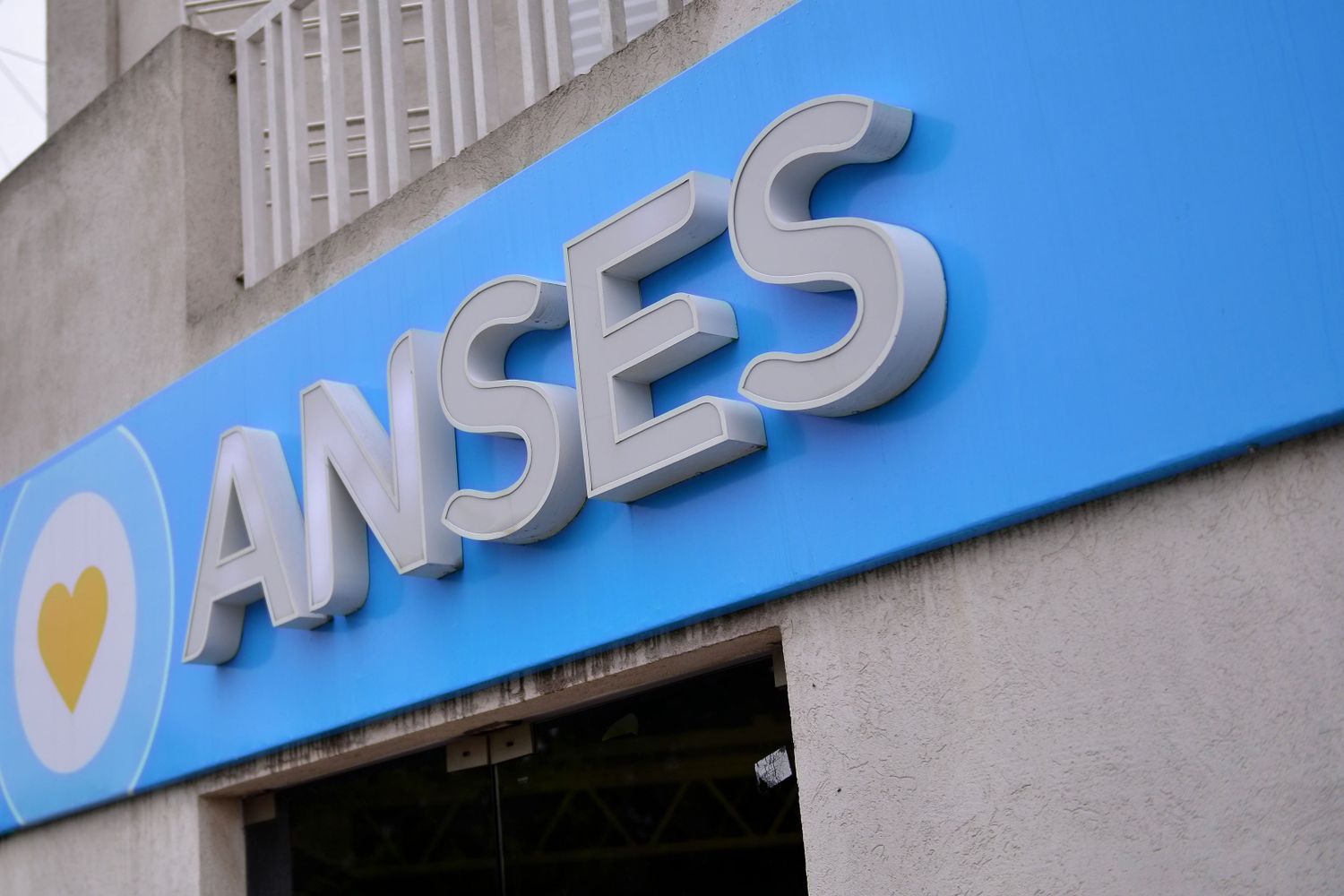 Hoy es el último día para solicitar el refuerzo para trabajadores informales en ANSES.