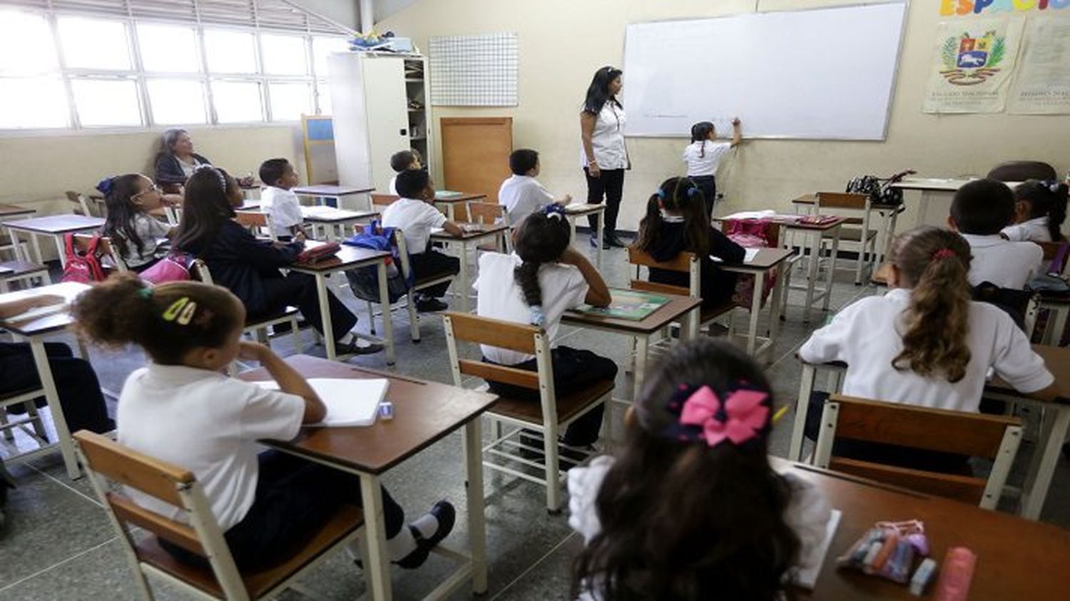 Colegios privados abogan por reanudación de clases presenciales en enero de 2021
