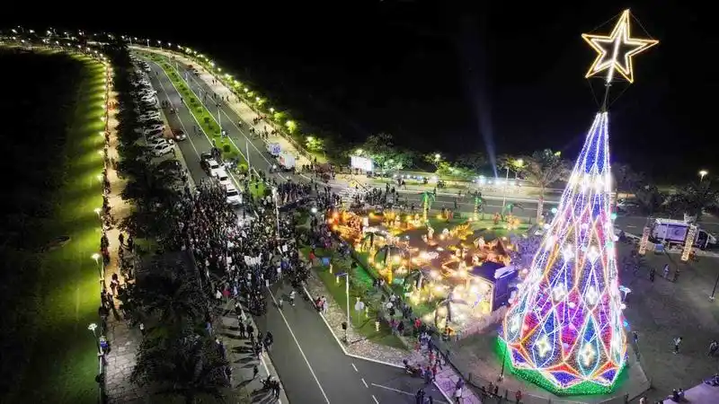 Insfrán habilitó la edición 2024 de Formosa Brilla