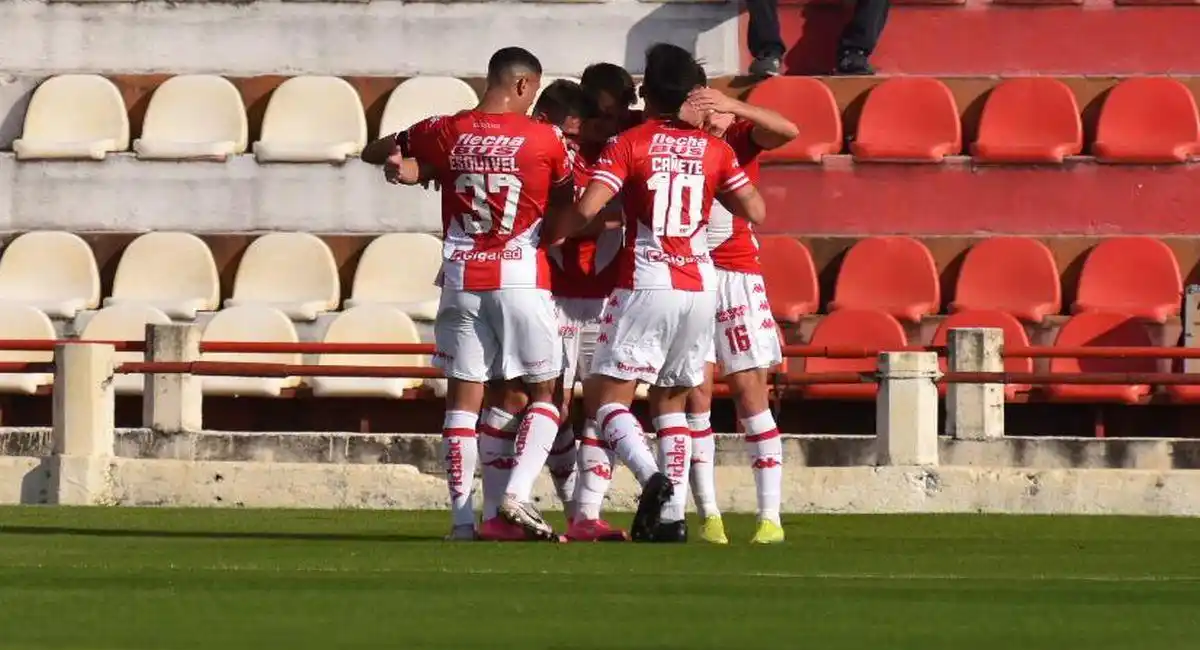 Unión le ganó 1-0 a Newell’s en Santa Fe