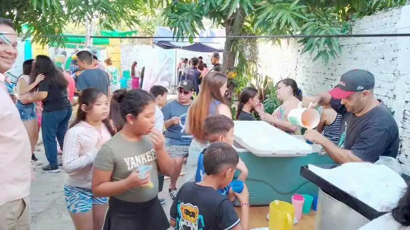 En el barrio San Agustín se vivió una tarde 
de actividades recreativas para los niños