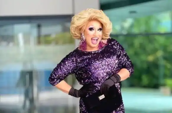 Chiky Lorens deja Televen y le caen encima